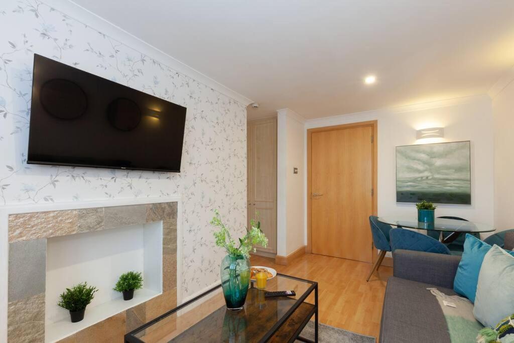 Apartment In The Heart Of The City Centre, Live Like A Local Oxford Exterior foto